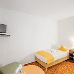 Garni Zwickau-mosel 3*
