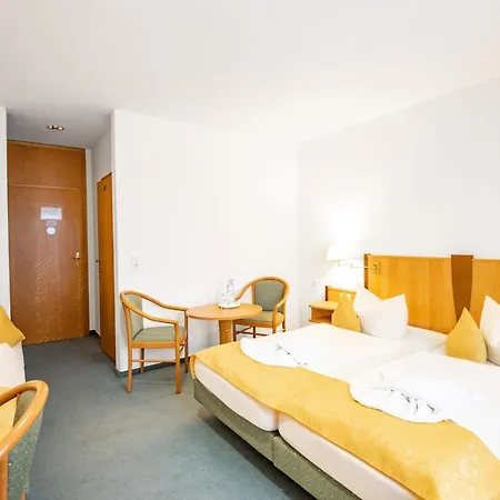 Hotel Garni Zwickau-mosel