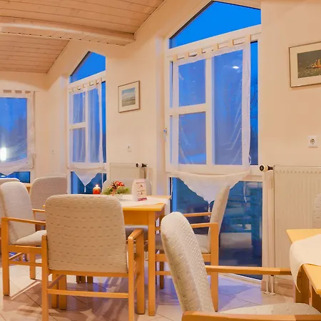 Garni Zwickau-mosel 3*