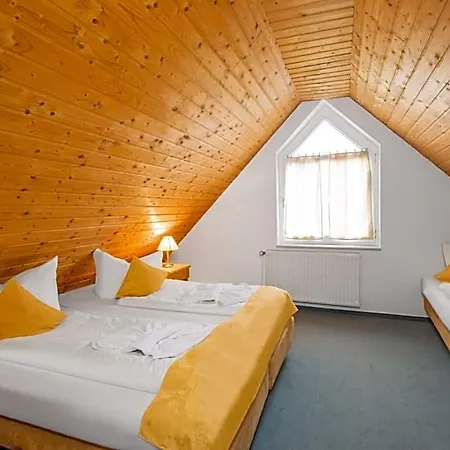 Garni Zwickau-mosel 3*