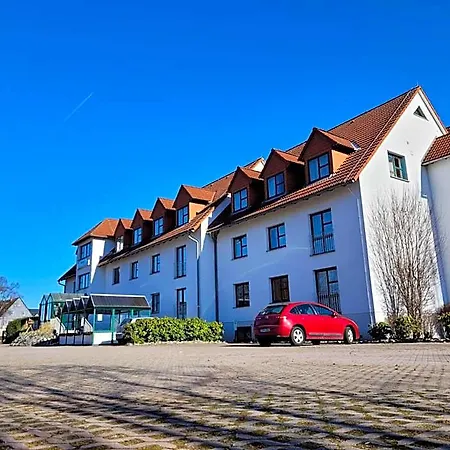 Hotel Garni Zwickau-mosel 3*
