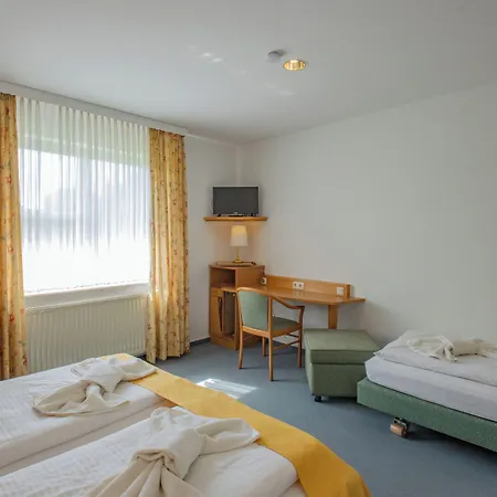 Garni Zwickau-mosel 3*