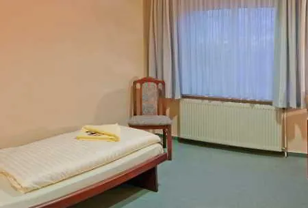 فندق Garni Zwickau-mosel 3*