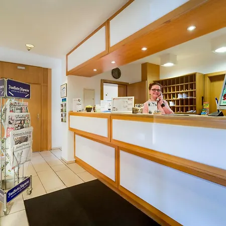 Hotel Garni Zwickau-mosel 3*