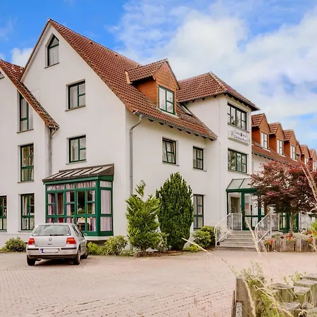 Hotel Garni Zwickau-mosel 3*